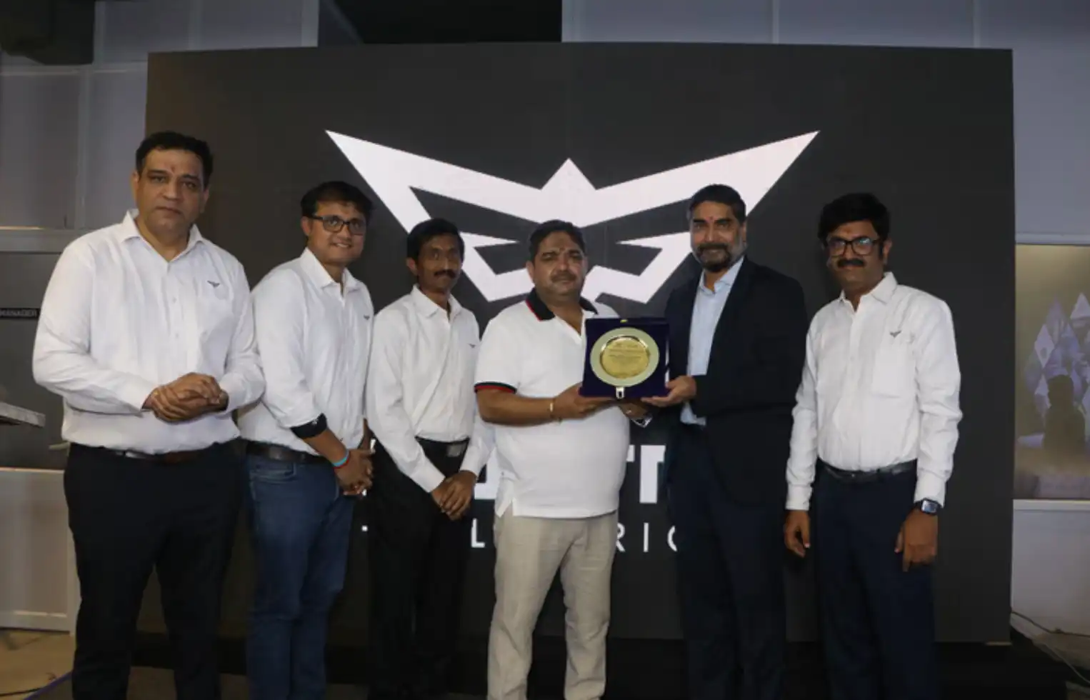 Montra Electric Gurugram showroom News18