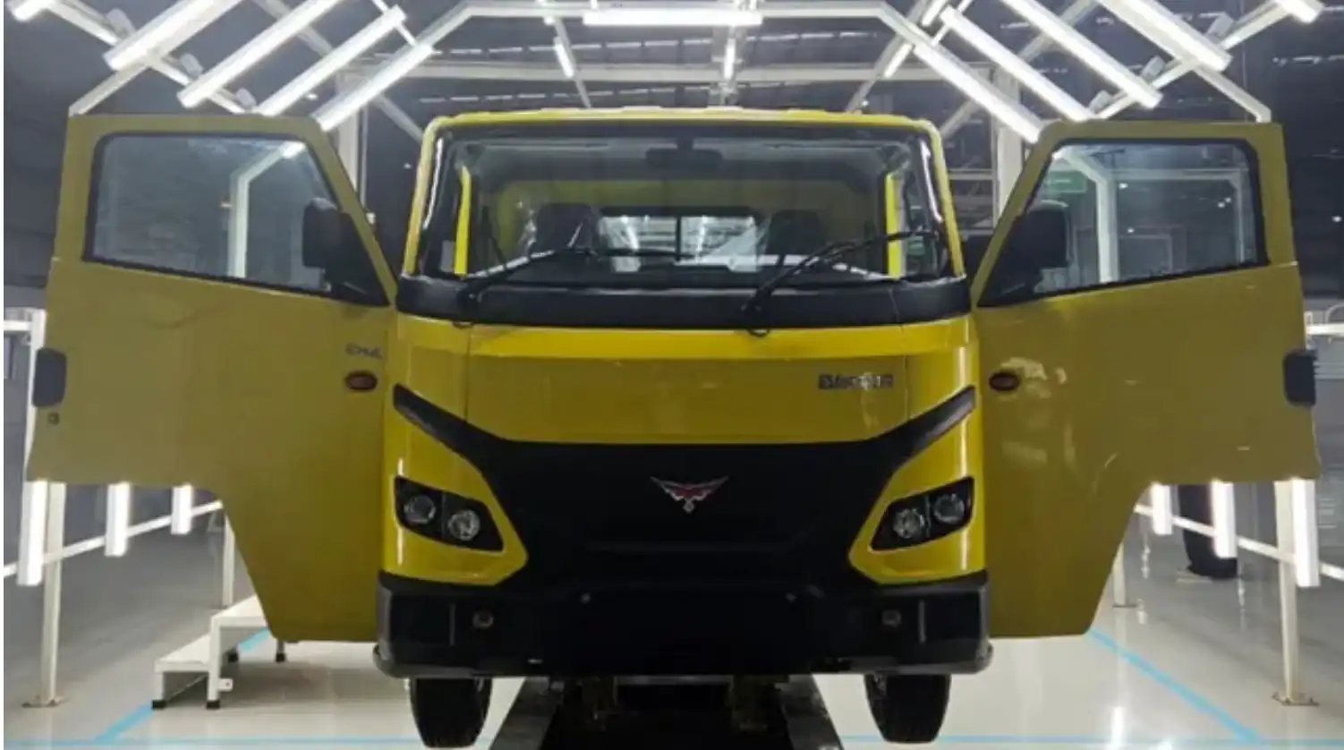 Montra Electric to launch new SCV next year