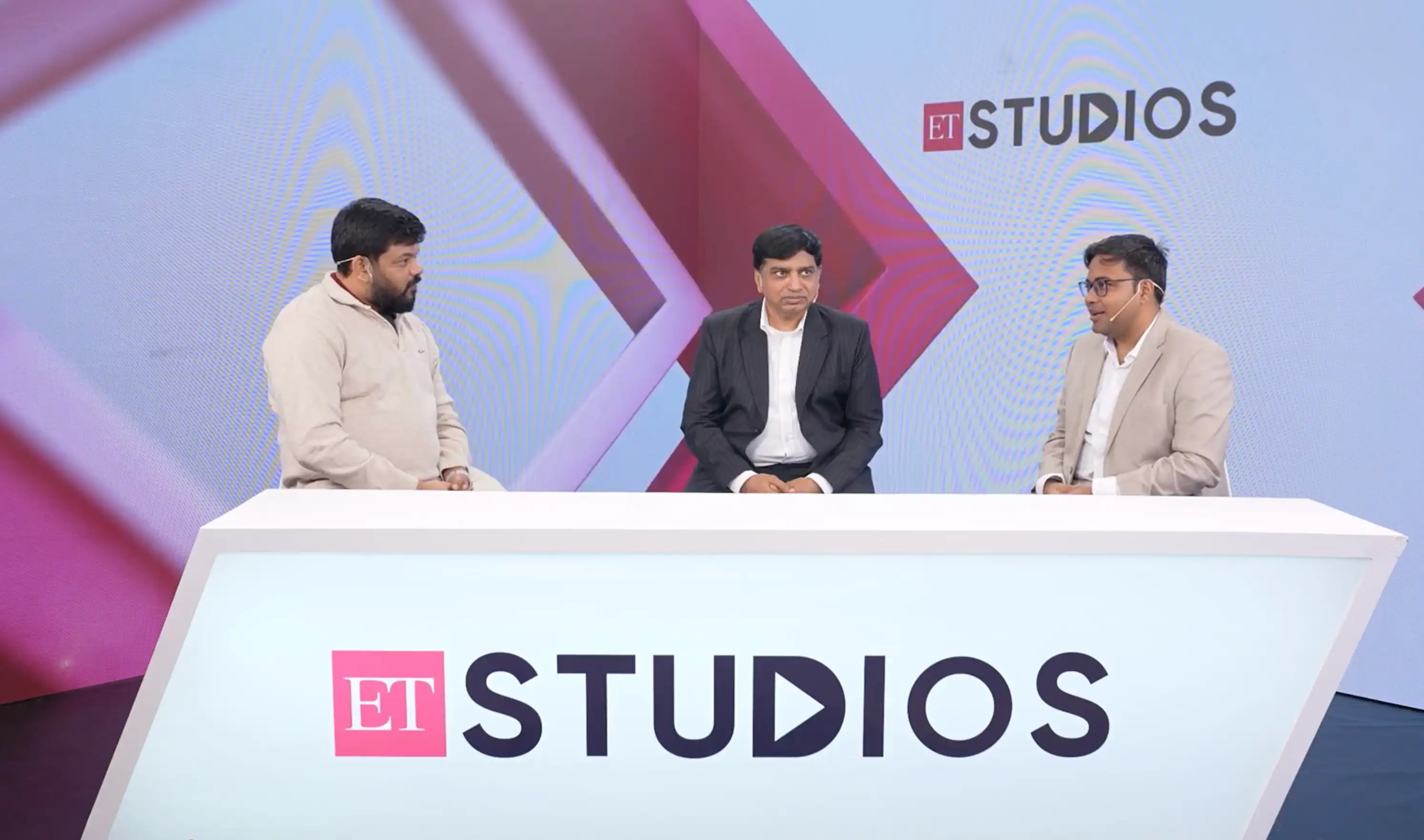 Studio interaction: Jalaj Gupta and Abhijit Paul at ETAuto EVC 2025
